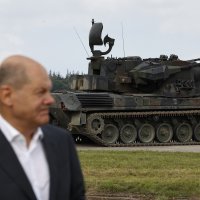 Olaf Scholz na poligonu tenkova u Njemačkoj