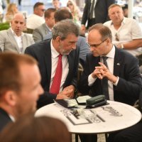 Plenković na kavi sa zadarskim HDZ-ovcima