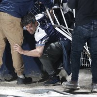 Kaos na utakmici Gimnasia La Plata - Boca Juniors