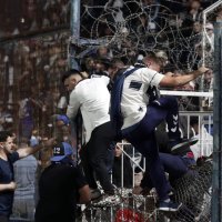Kaos na utakmici Gimnasia La Plata - Boca Juniors