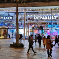 0Renault kreće u obnovu legendarnog izložbenog prostora L’Atelier