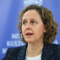 Nina Obuljen Koržinek