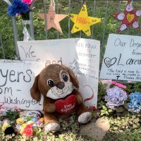 Sjećanje na žrtve školske pucnjave u Uvaldeu