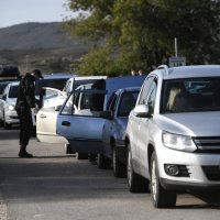 Kolone za prelazak Krimskog mosta