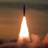 Kim Jong-Un osobno nadgleda nuklearne taktičke vježbe