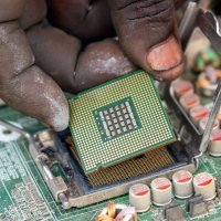 Komponente starih računala sadrže pravo blago