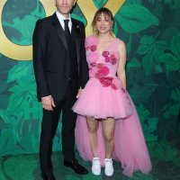 Kaley Cuoco i Tom Pelphrey