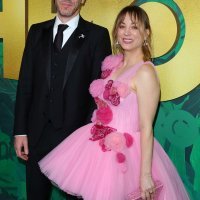 Kaley Cuoco i Tom Pelphrey