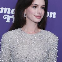 Anne Hathaway