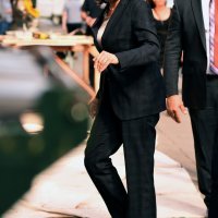 Političari u tenisicama