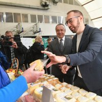 Tomislav Tomašević na Danima hrane i tradicijskih proizvoda