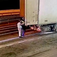 Kamion koji je navodno bio eksploziv