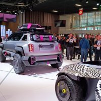 Renault 4EVER Trophy show car