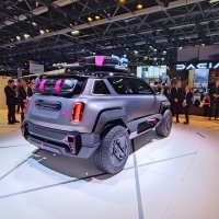 Renault 4EVER Trophy show car