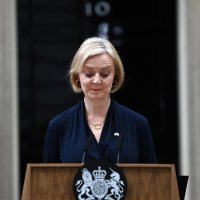 Liz Truss podnijela ostavku