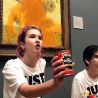 Pripadnici organizacije Just Stop Oil oštetili su Van Goghove Suncokrete