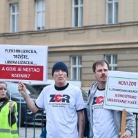 Prosvjed protiv novog prijedloga Zakona o radu u organizaciji Inicijative za radnički ZOR na Markovom trgu