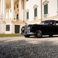 Bentley slavi prošlost s dva grand touring modela: Kultni S1 Continental Flying Spur i Flying Spur Hybrid Odyssean Edition