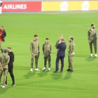 Nogometaši Milana prošetali su maksimirskim travnjakom, ali trenirali nisu