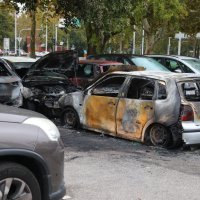 Izgorjeli automobili na parkiralištu u Novom Zagrebu