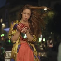 Shakira u novom spotu Monotonía
