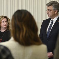 Izjave nakon sastanka Vlade sa sindikatima javnih službih