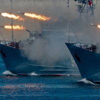 Ruski brod minolovac Ivan Golubec na paradi u luci Sevastopolj 2021.