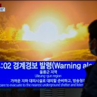 Sjeverna Koreja je ispalila niz raketa izazvavši uzbunu kod južnog susjeda