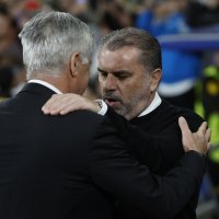Carlo Ancelotti i Angelos Postecoglou