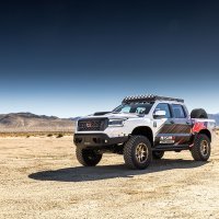 Nissan NISMO Off-Road Frontier V8 koncept pick-up