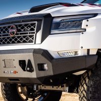 Nissan NISMO Off-Road Frontier V8 koncept pick-up