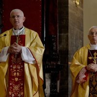 Riječki nadbiskup Uzinić simbolično preuzeo službu i biskupski štap