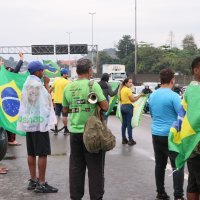 Bolsonarovi pristaše blokirali ceste