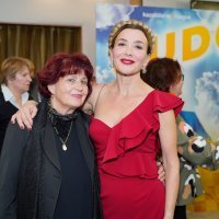 Ecija Ojdanić s majkom