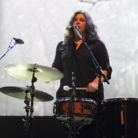 Mimi Parker i bend Low