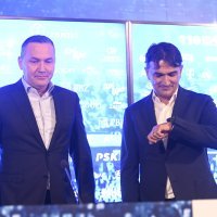 Zlatko Dalić objavio popis za SP - potpisivanje ugovora hrvatske reprezentacije i Ožujskog