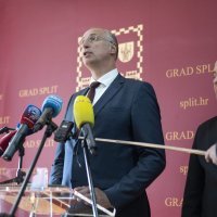 Konferencija za novinare Ivice Puljka