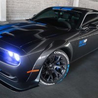Dodge Challenger SRT Hellcat Jailbreak