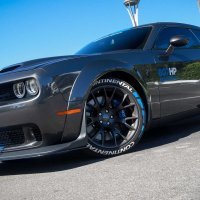 Dodge Challenger SRT Hellcat Jailbreak