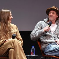 Margot Robbie, Brad Pitt (2)