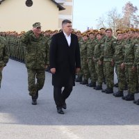 Zoran Milanović na ispraćaju vojnika u Varaždinu
