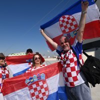 Navijači u dobrom raspoloženju pred utakmicu Hrvatska - Maroko
