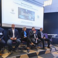 Panel Ivan Šturlić, Sven Škrgatić, Ana Balaško, Stjepan Jambrak, Dražen Milković i moderator Stjepan Groš