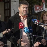 Konferencija za medije s temom Dosta je nezakonitosti i uzurpacije školstva