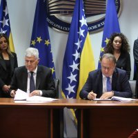 Potpisan koalicijski sporazum izmedju HDZ BiH i Osmorke