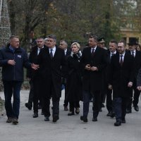 Borut Pahor darovao pčelinjak zagrebačkom Zoološkom vrtu