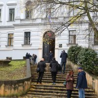 Policija na Općinskom i Županijskom sudu u Puli zbog dojave o bombi