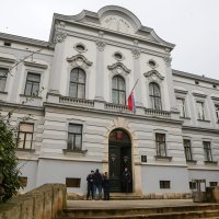 Policija na Općinskom i Županijskom sudu u Puli zbog dojave o bombi