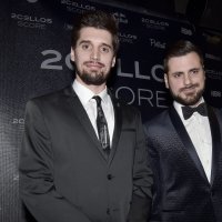 2Cellos