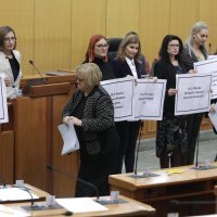 Saborske zastupnice pridružile su se globalnoj kampanji Ženske mreže